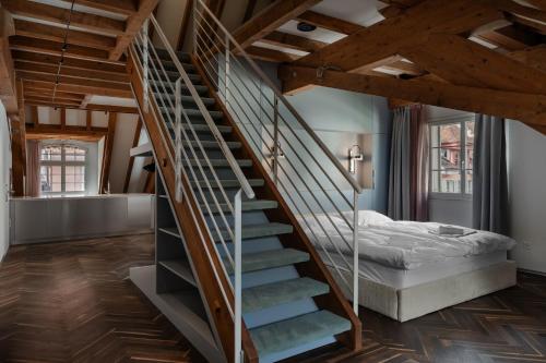 ODA Suites - self check-in apartments, old town