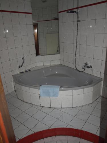 Gallery image of Hotel-Restaurant Orsoyer Hof in Rheinberg