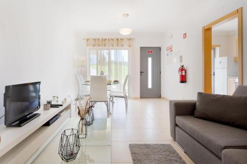 #154 Relax & Unwind 2BDR Villa