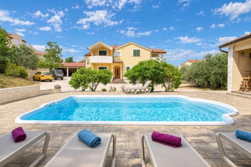 Apartment Villa Dijana