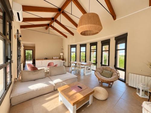 Luxury villa pool&beach paradise