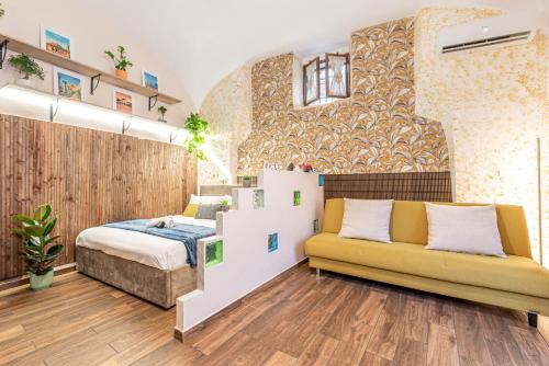 SpaccaNapoli Loft
