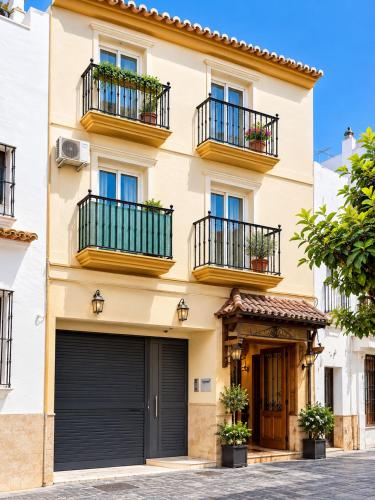 Capitán One-Bedroom City Center & Beach Apartment by 10ToSea