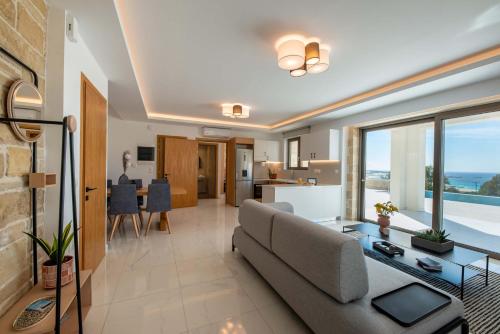 Actea Villas - "Free" Heated Pools - Holiways Collection