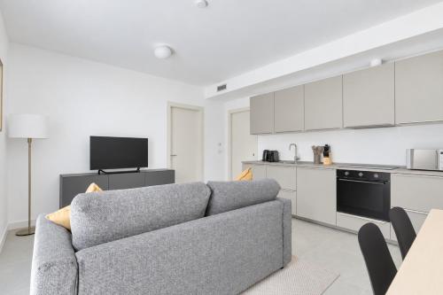 Feel Uptown Fiera with Terrace & Garage by NDP Rent