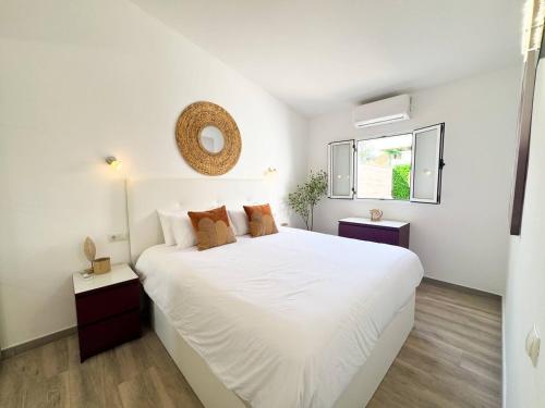 Oasis Beach ll - Your Private Retreat with Jacuzzi