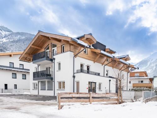 Falken Suites TOP 2