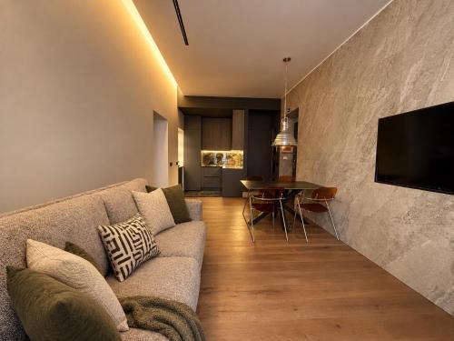 Nox Romana Valadier - Center - Luxurious Three-room Flat