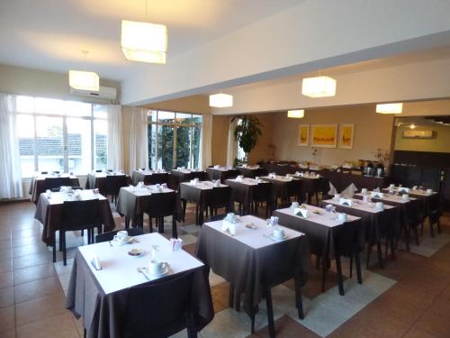 En restaurant eller et andet spisested på Hotel Linz