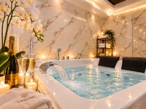MILUAR Luxury - Vanvitelli
