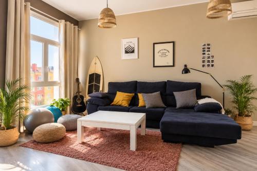 Banama Coliving 1 - Coworking, Surf & Yoga