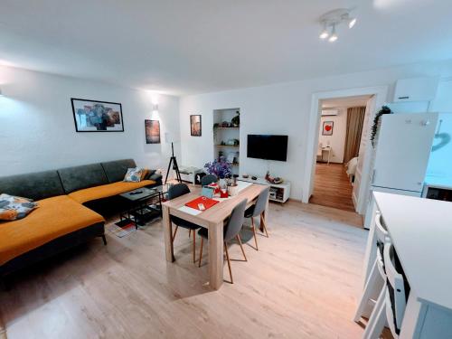 Live & Stay at JAZZ apartment