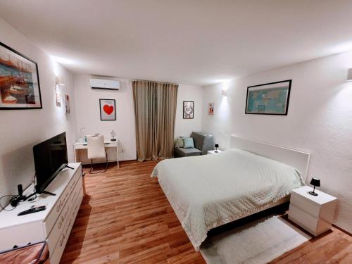 Live & Stay at JAZZ apartment