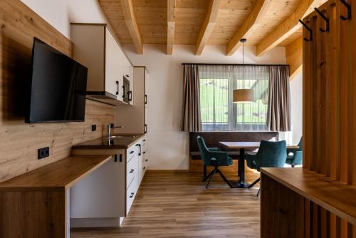 SCHMID Rooms & Apartments