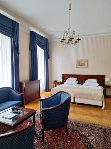 Hotel Ambassador