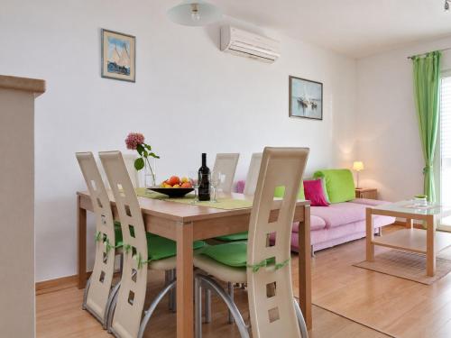 Apartment Ljilja