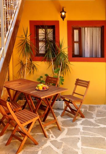 Φωτογραφία από το άλμπουμ του Antifanous Apartments στη Ρόδο Πόλη