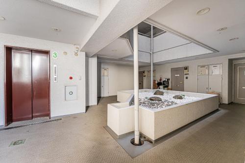 Nearest ASAKUSA station have Elevator Ginza 17min Ueno 5min Shibuya 34min omotesanto 30min