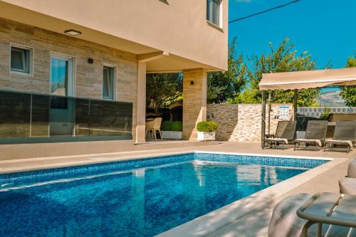Villa Rozzaria - Mediterranean Spa Escape
