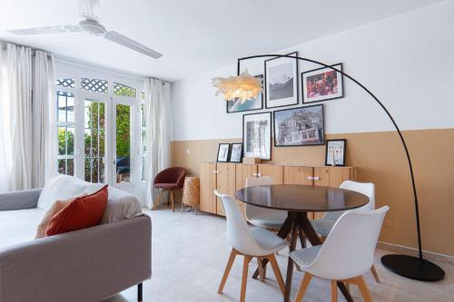 Casa Lena Town House With Community Pool