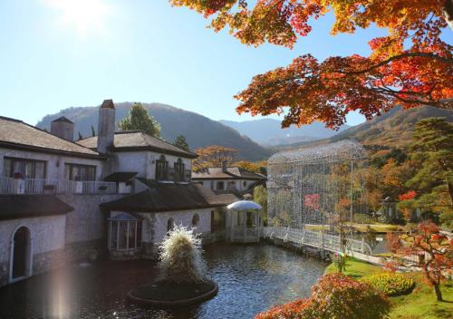 HAKONE NICA