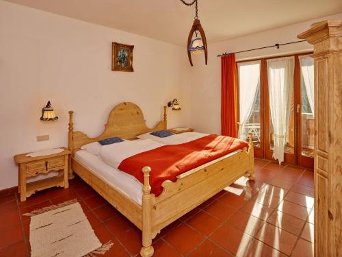 Ένα ή περισσότερα κρεβάτια σε δωμάτιο στο Alpenchalet Zum Jeremia
