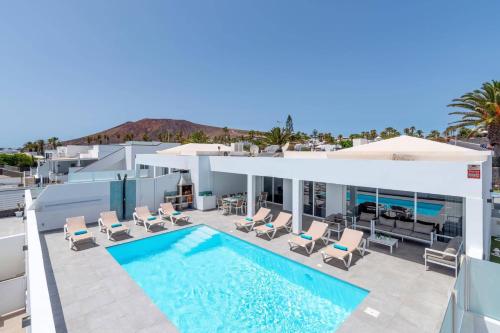 Villa Aqualava 2 by Villa Plus