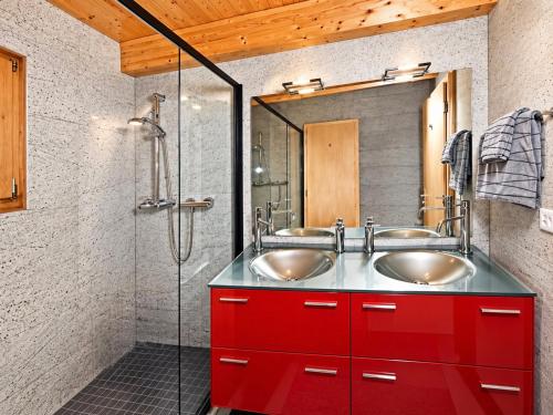 Stirling Luxury Chalet & Spa