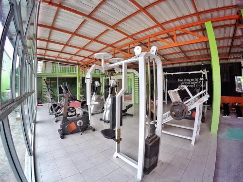 Fitness centrum a/nebo fitness zařízení v ubytování Vii House Rawai Phuket