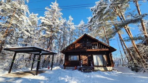 Mountain Stream Log Cabin - Vacation STAY 31783v