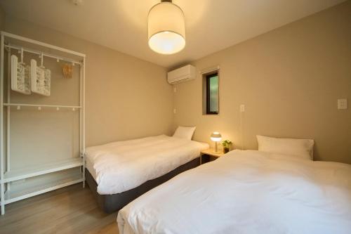 Iriya 10-min Walk Ueno 1 Stop 4BR 14 Guests