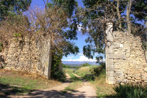 Gallery image of La Colombiere du Château in Saint-Laurent-du-Verdon