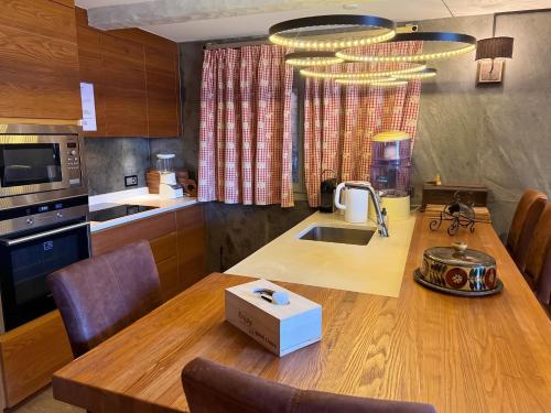 Spacious 3-Bedroom Apartment in Verbier