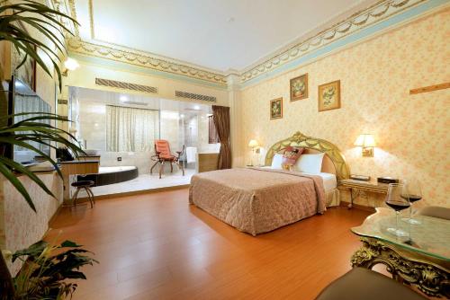 Gallery image of Holland Village Motel in Anping
