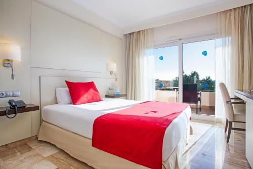 Gallery image of Grupotel Montecarlo in Can Picafort