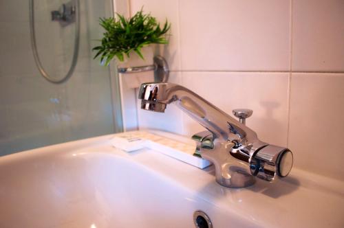 Koupelna v ubytování Boutique Hotel Corte Malaspina