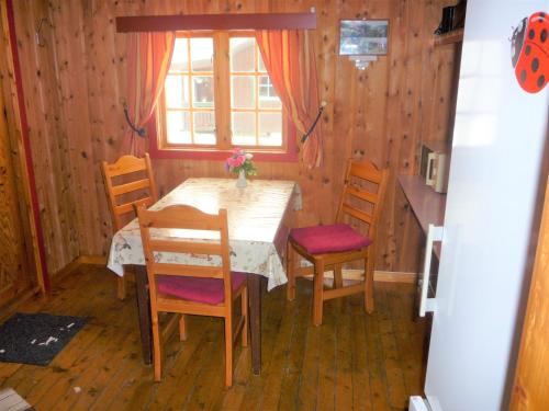 Foto de la galeria de Tosbotn Camping & Cottages a Tosbotnet