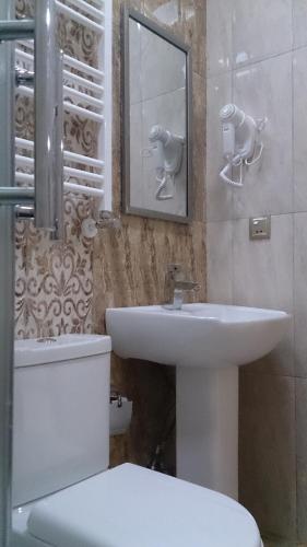 Koupelna v ubytování Baku Butik Mini-Hotel