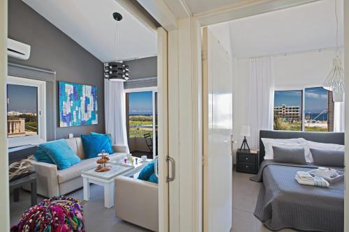 O zonă de relaxare la Nicholas Seaview Apartments