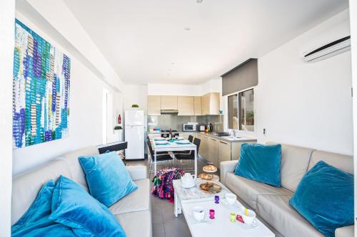 Una cocina o zona de cocina en Nicholas Seaview Apartments