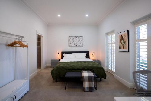 Smart Home Divice Kew 5BR Luxury Home& Smart Beds & Near CBD, मेलबोर्न (अपडेट की गई ...