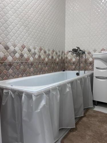 Уютная квартира возле Автовокзала, Oral (updated prices 2027)
