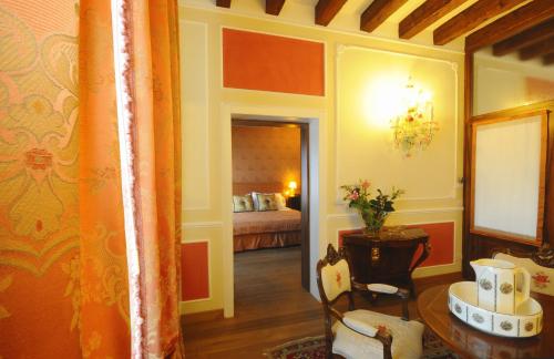 Posezení v ubytování Relais Alberti