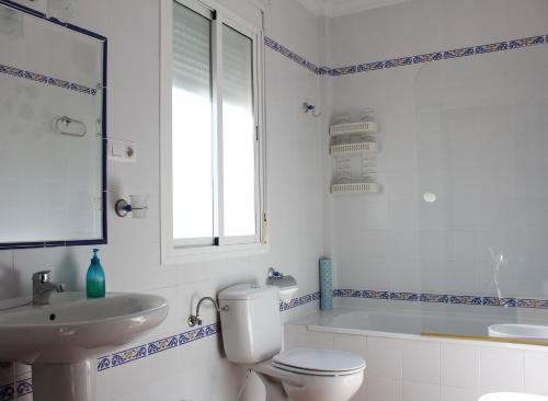 A bathroom at Casa Gil - La Vega