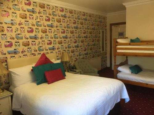 Gallery image of Glenspean Lodge Hotel in Roybridge
