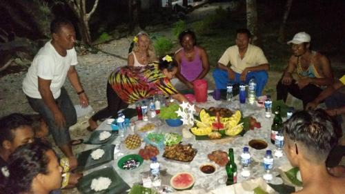 Επισκέπτες που μένουν στο Batu Kapal Guest House & Jungle trekking