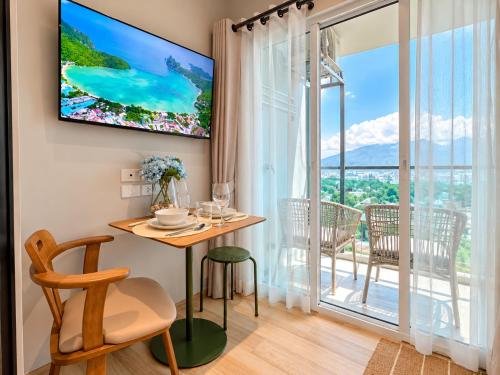 Title Serenity Studio with Balcony and city view by TVC SRC6701 ...