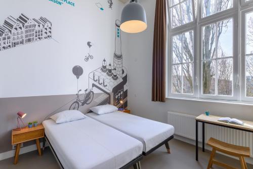 Stayokay Hostel Amsterdam Oost Image