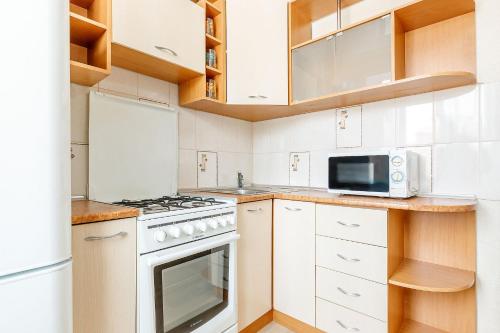 Dapur atau dapur kecil di Apartament on Vesennyaya 21a