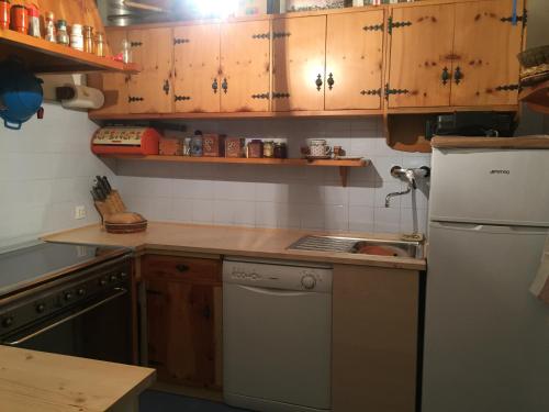 A kitchen or kitchenette at Cesa Marcella